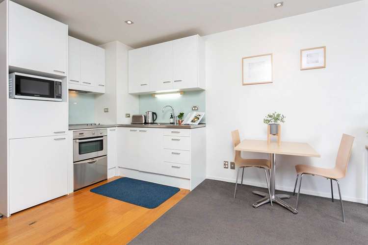 18D/16 Gore Street_0