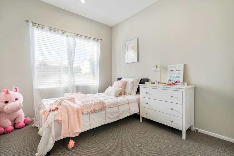 32 Rishworth Avenue Stanmore Bay_13