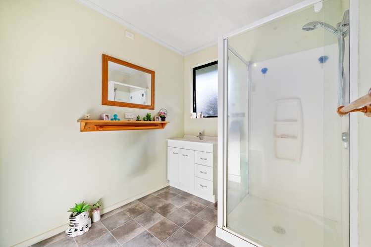 2067 Kenepuru Road Kenepuru Sound_15