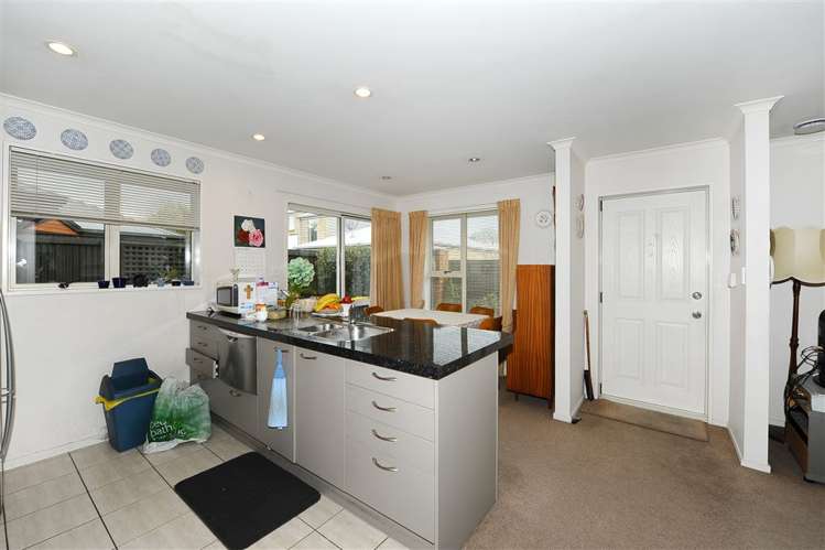 2/45 Stourbridge Street Spreydon_2