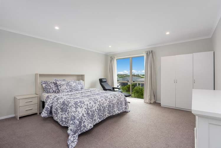 16 Couldrey Crescent Red Beach_18