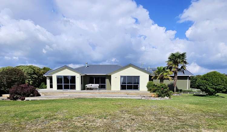 2155C State Highway 2 Pukehina_1