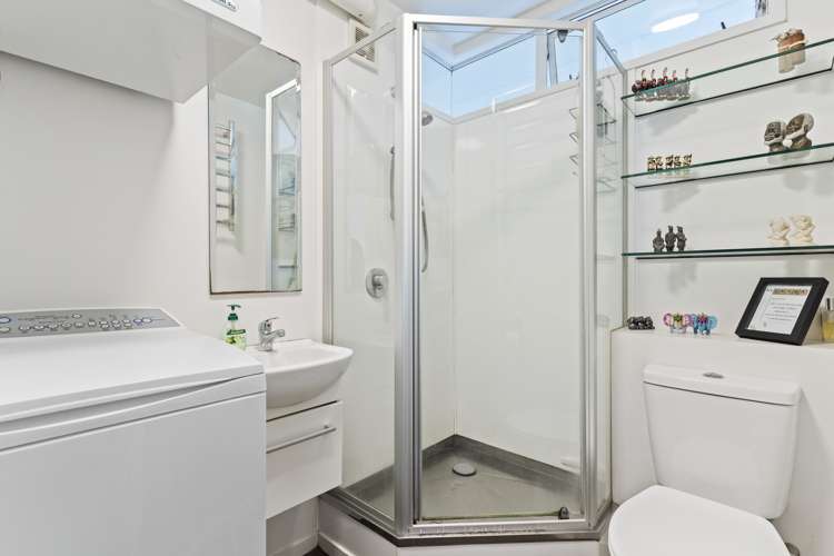 4/3 Hamilton Road Herne Bay_13