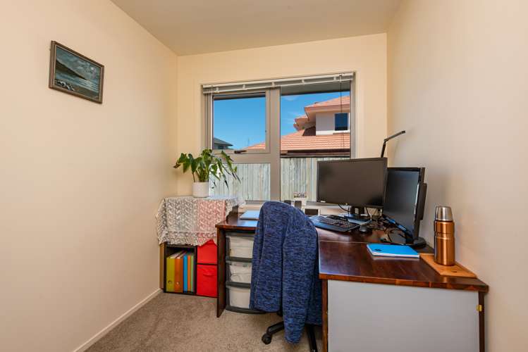 6 Black Pine Road Woodridge_19