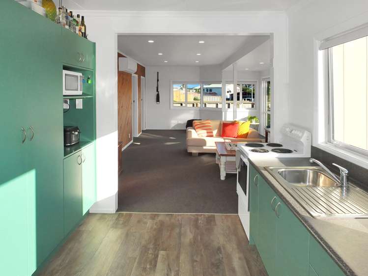 53 Pratt Avenue Foxton Beach_7