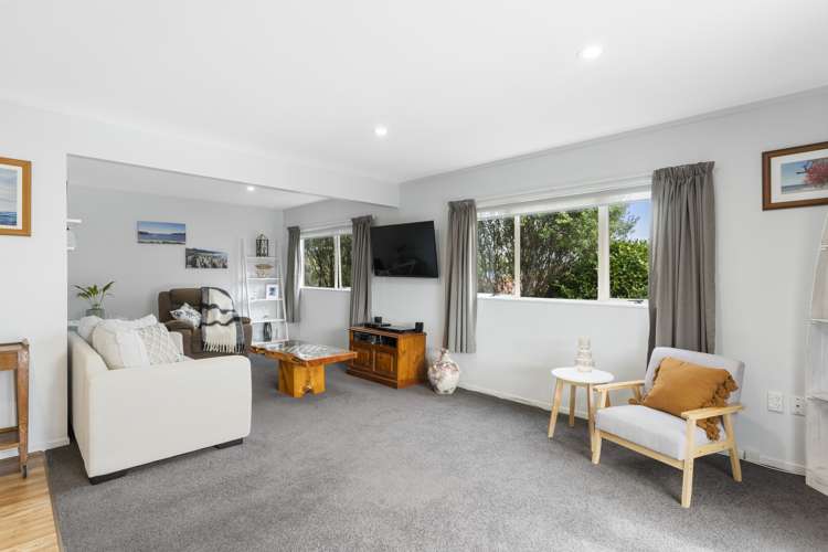 28 Third View Avenue Beachlands_17