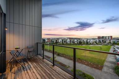 16 Malcolm Calder Road_4