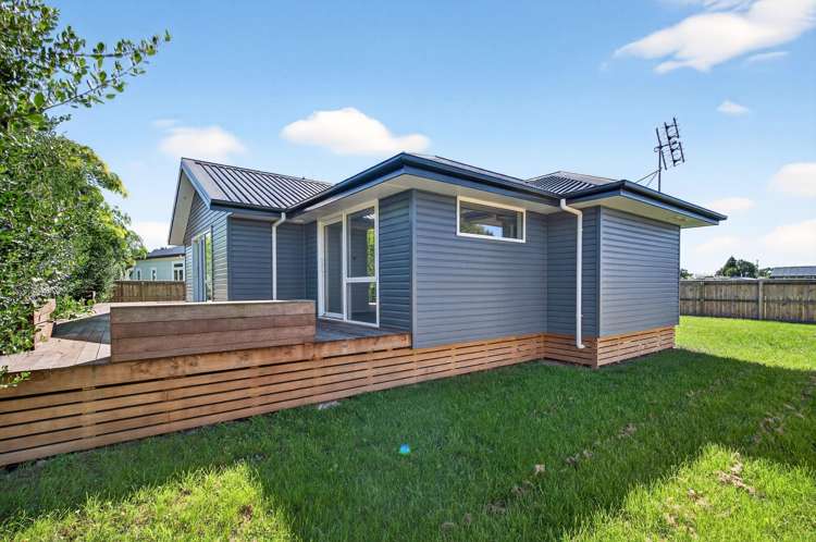 9 Macrocarpa Lane Carterton_24