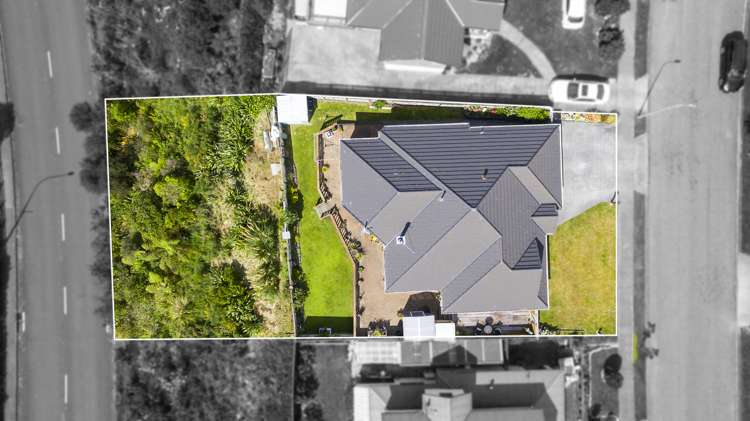 17 Birkinshaw Grove Riverstone Terraces_23