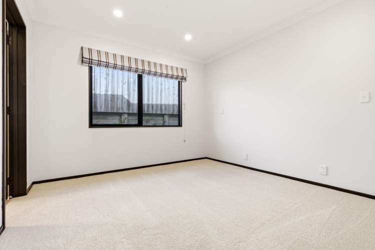 45 Arrowsmith Avenue Waipahihi_11