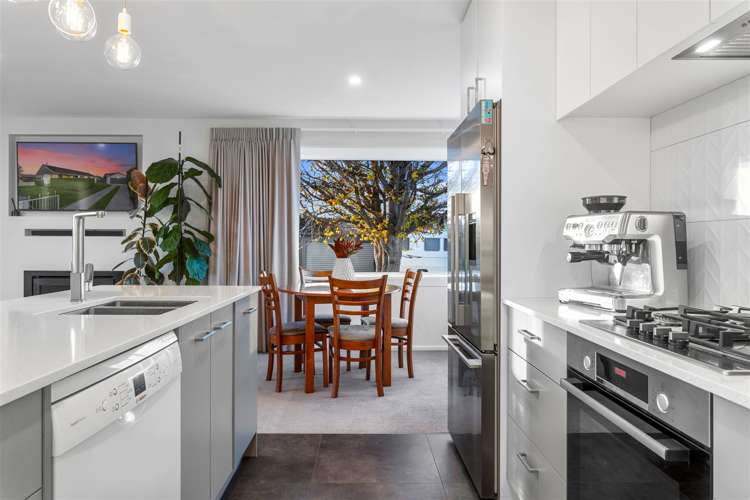 9 Beeston Place Redwood_9