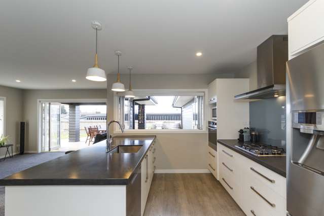 3 Coutts Way Fitzherbert_2