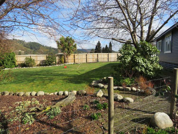 6 Victory Street Reefton_8