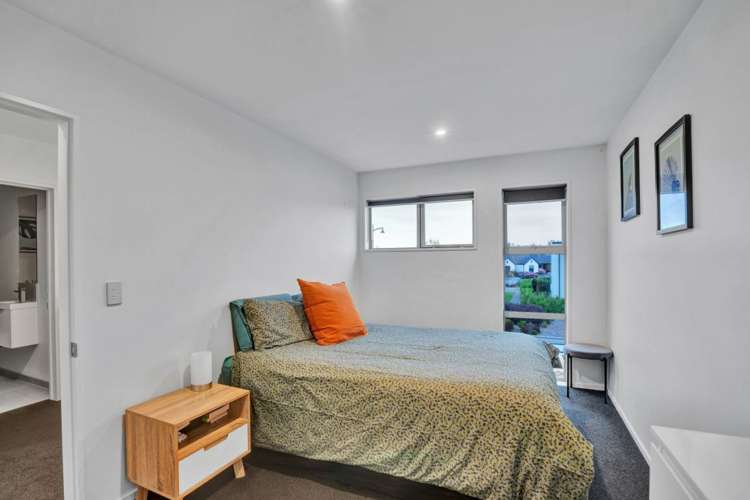 2/16 Hamill Road Halswell_13