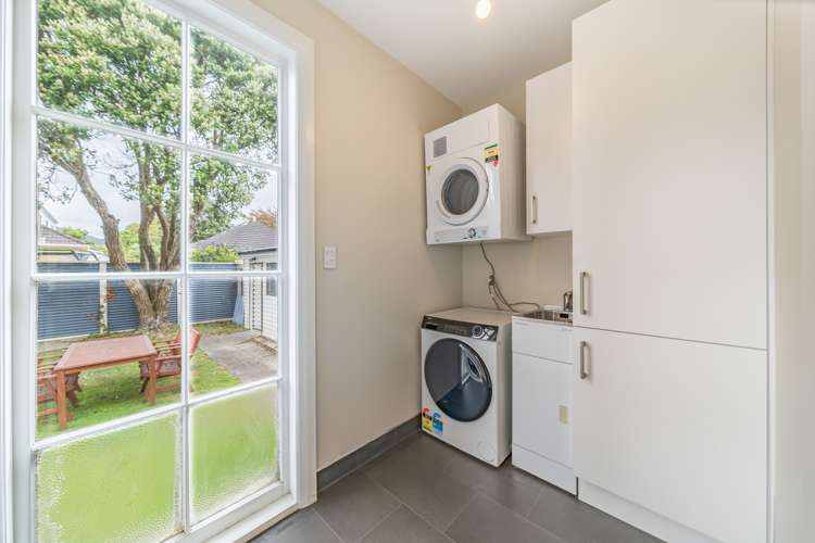 48 Kebbell Grove Epuni_16