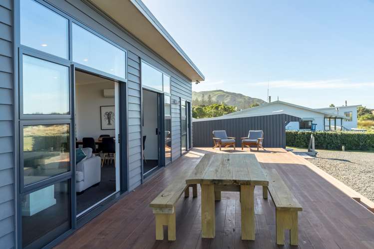 9 Puk Lane Flat Point_24