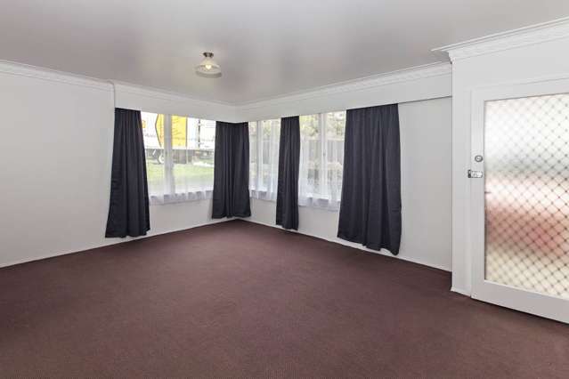 2/8 Rawhiti Road One Tree Hill_1