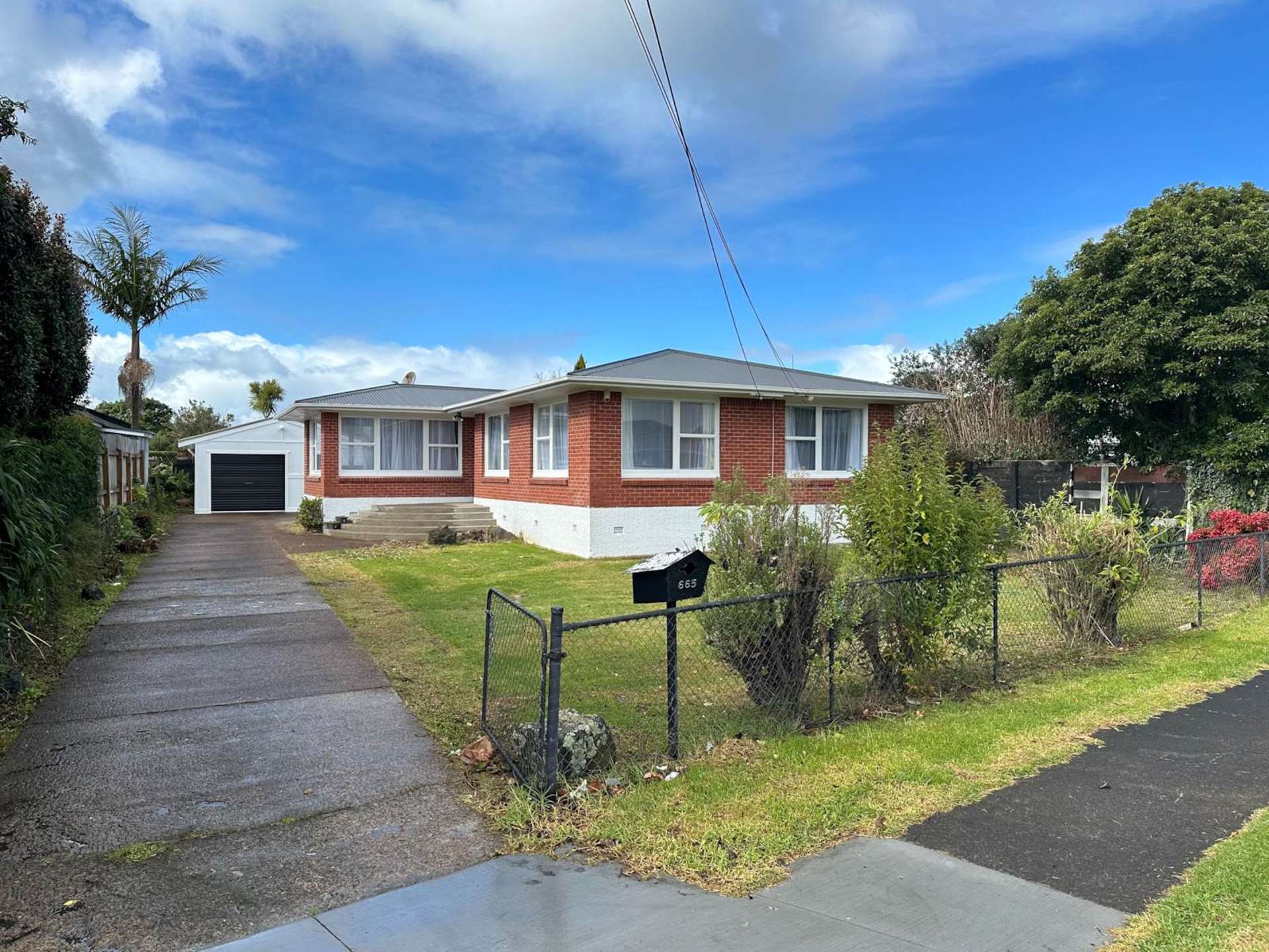 665 Te Atatu Road Te Atatu Peninsula_0