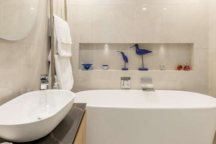 9/110 Lake Terrace Taupo_19