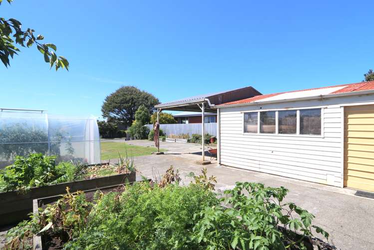 5 Ottrey Street Clifton_8