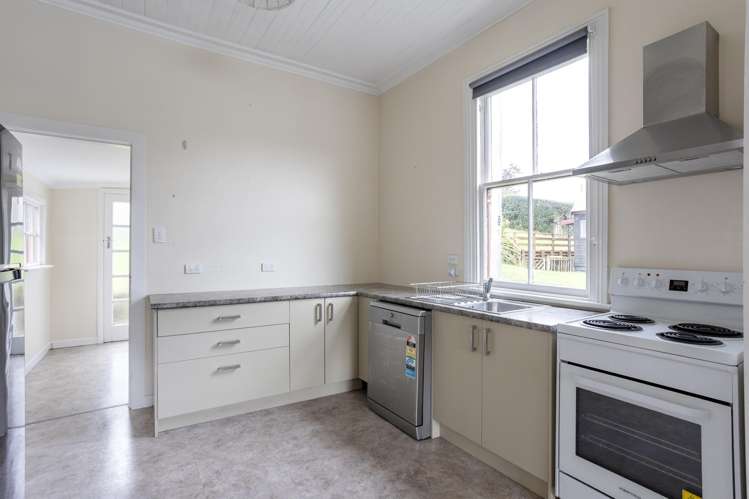 160 Main South Road Green Island_17