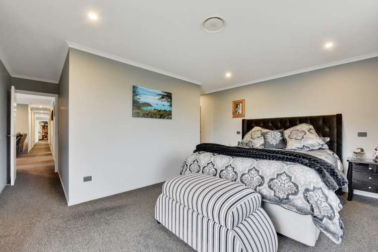 37 Quail Rise Stoke_11