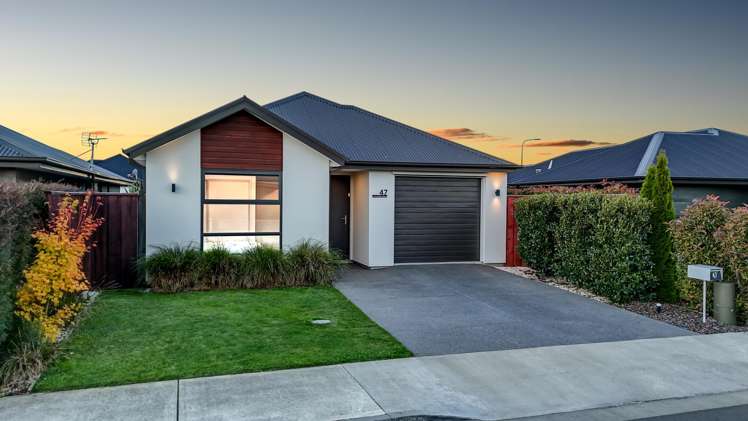 47 Minerva Crescent_0