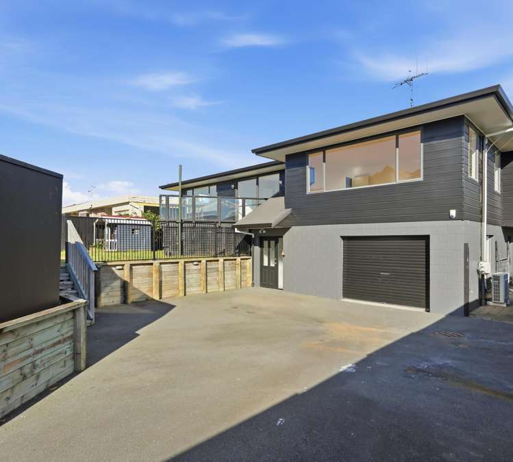 56 Matua Road Matua_0