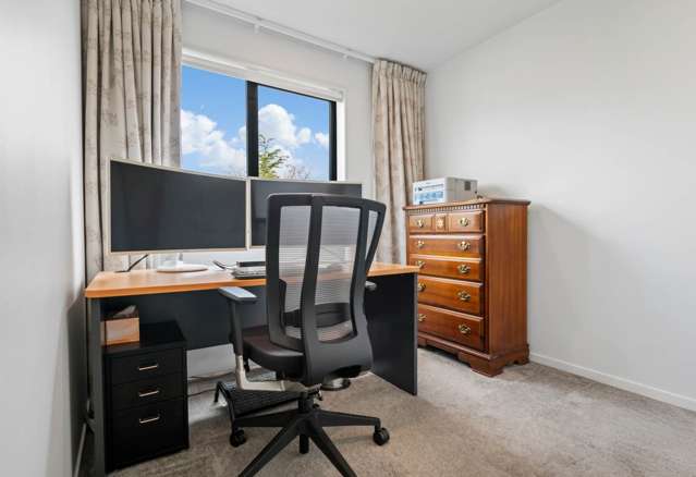 2/66 Bruce Road Glenfield_4