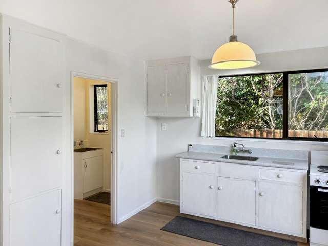 10a Camrose Place 1464_2