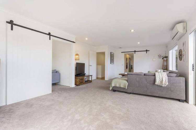 14 Gibbia Way Beachlands_10