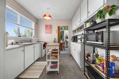 10 Hewlett Road_3