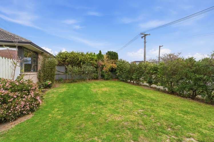 9 Appleby Crescent Burnside_15
