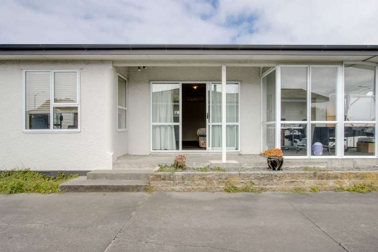 288 Kennedy Road Onekawa_1