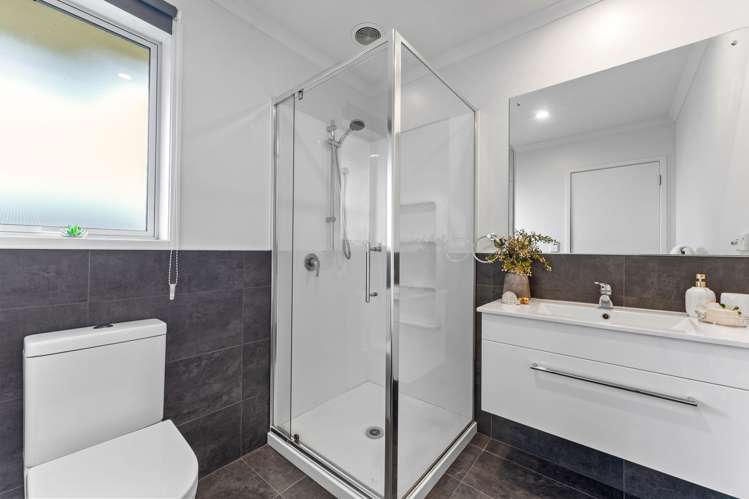 6 Dumas Place Rosehill_23