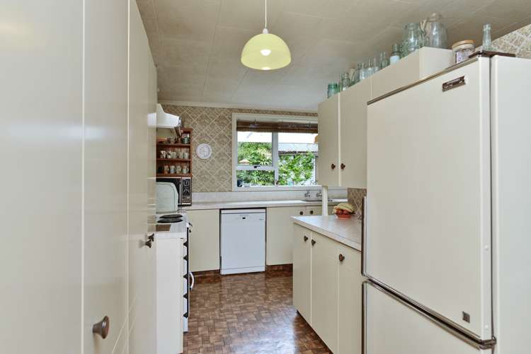 61 Gordon Street Southbridge_6