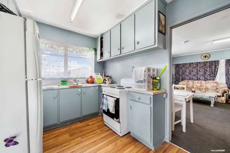 2/9 Commissariat Road Mount Wellington_6