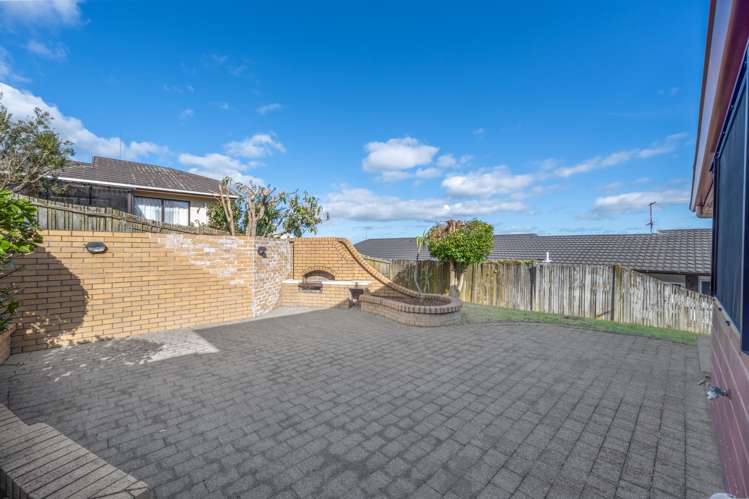 86 Dalwhinnie Parade Highland Park_22