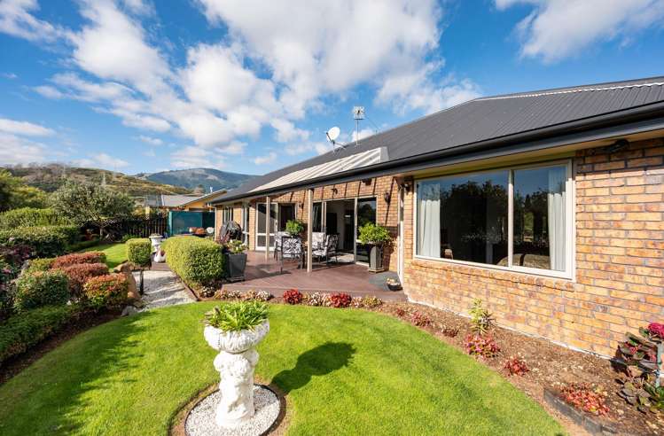 6 Kingsford Drive Stoke_22