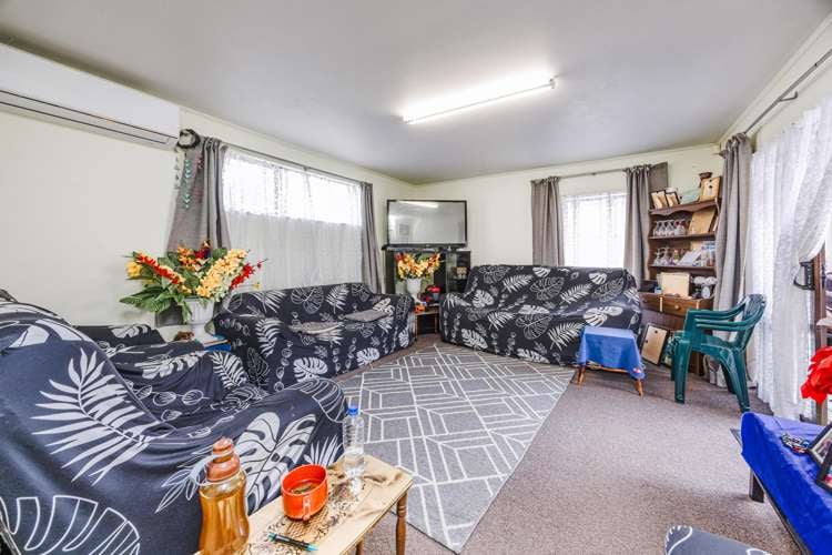 2/22 Norrie Smith Avenue Flat Bush_5