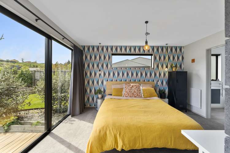 9 Woodstock Road Lower Shotover_11