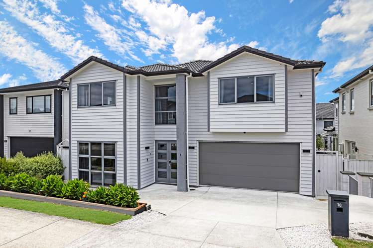 18 Horsefield Drive Flat Bush_1