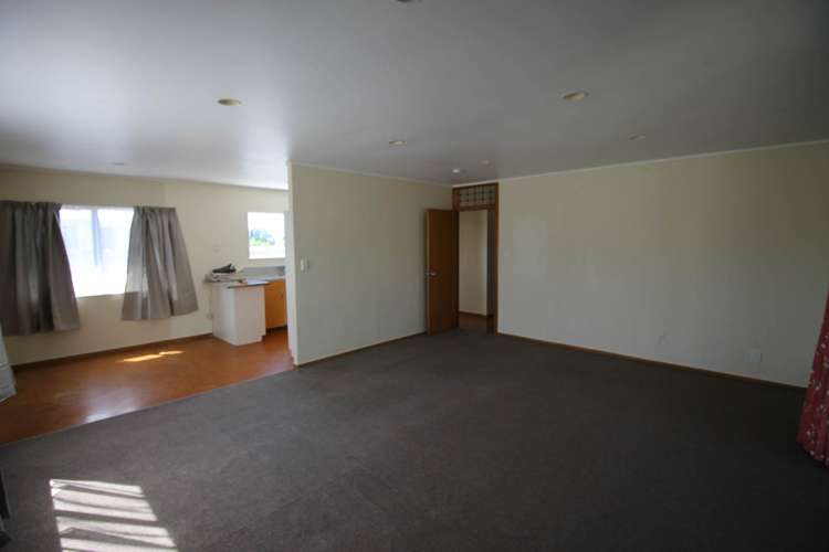 63 Templeton Place Clendon Park_6