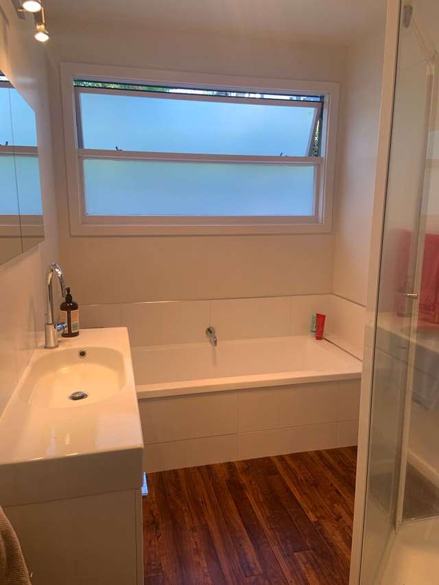 52 Hawthorne Street Strowan_3