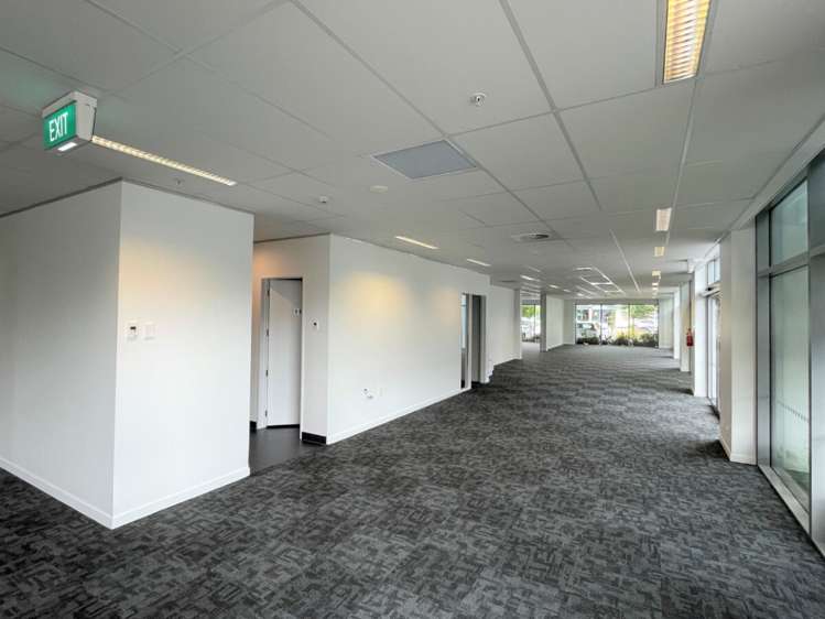 351 Lincoln Road Addington_3