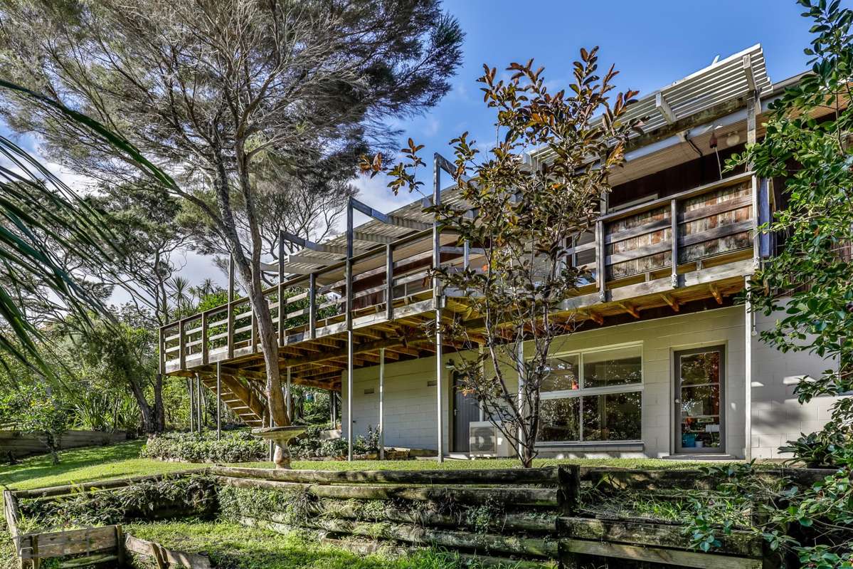 6 Wilding Avenue_0
