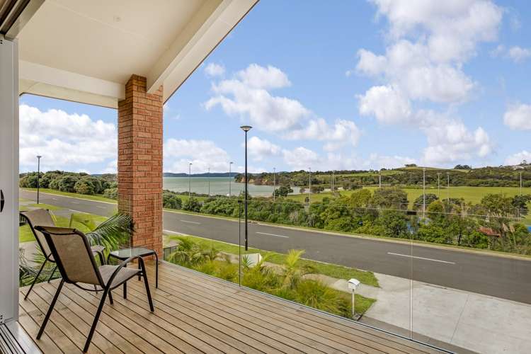 38 Weatherly Drive Beachlands_2