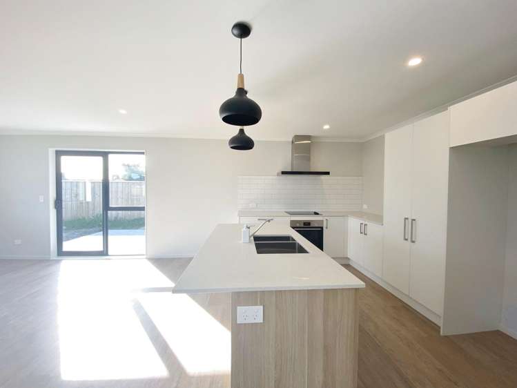 8 Lolite Lane Rolleston_6