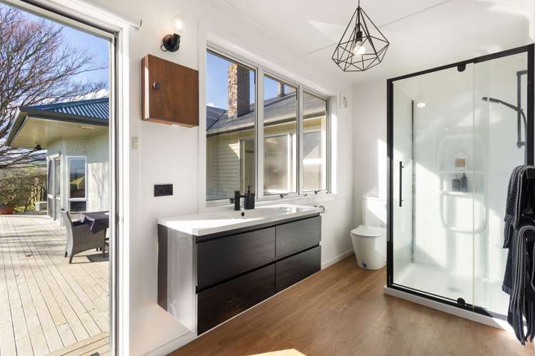 80 Robinson Road Rotoorangi_17