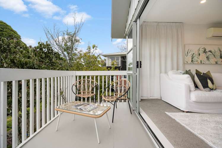 21 Howard Hunter Avenue St Johns_18